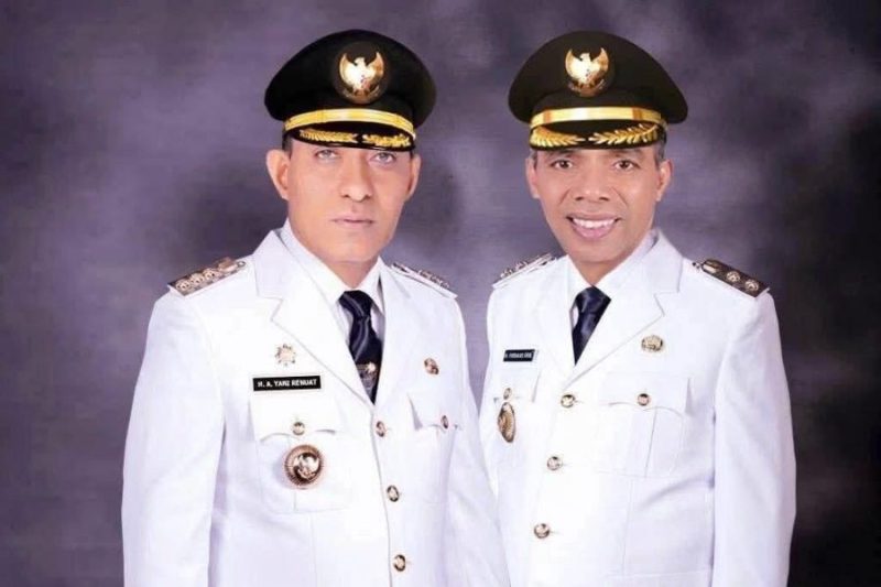 Yani Renuat & Amir Rumra (Wali Kota dan Wakil Wali Kota Tual)