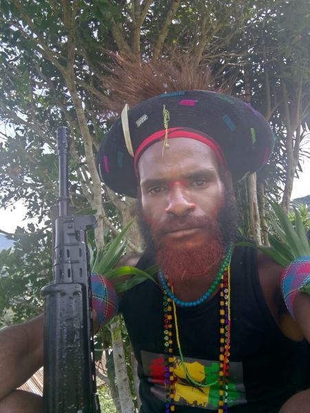 Nekison Enumbi alias Bumi Walo Enumbi, salah satu tokoh penting Organisasi Papua Merdeka (OPM) - (Sumber foto: rrr)